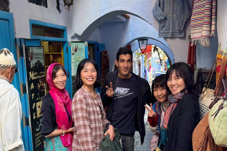 6 days tour from Casablanca to Chefchaouen and Fes